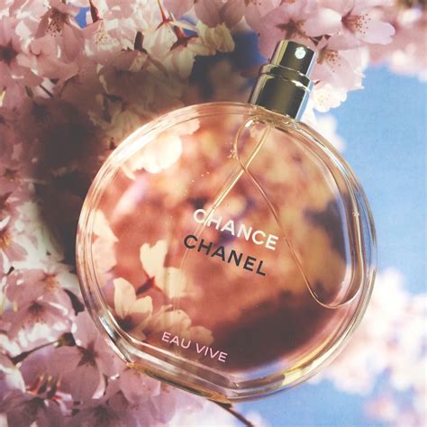 is there a difference between chance chanel|chanel chance smells like.